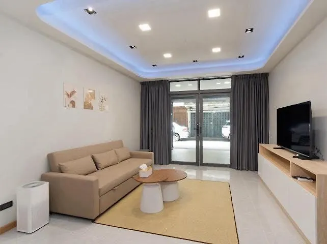 Apartment Elegant 3br Townhouse Near Siam & Bts 6 Guests