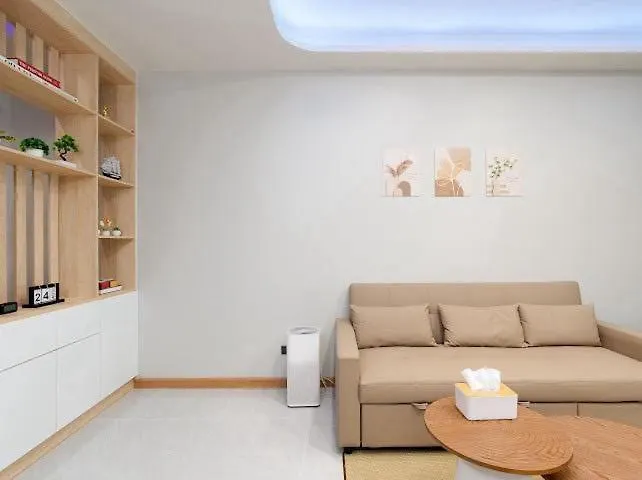 Elegant 3br Townhouse Near Siam & Bts 6 Guests